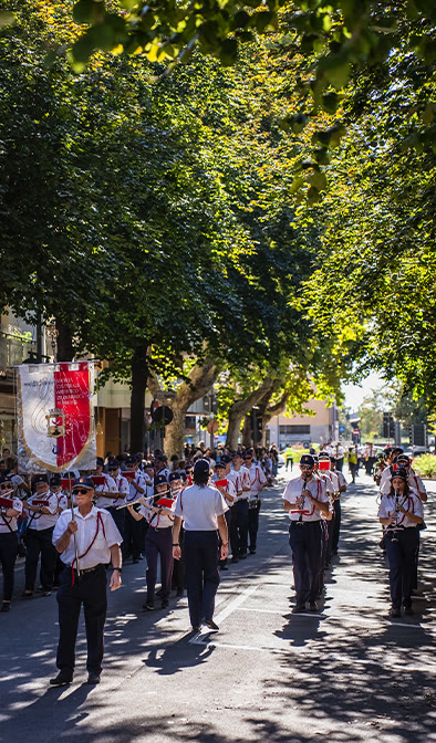 Sfilata della banda alla Festa dell'Uva