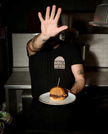 Street food shot dettagliato per Burger Brothers